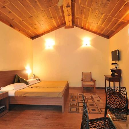 The Lake Resort Naukuchiatal Экстерьер фото